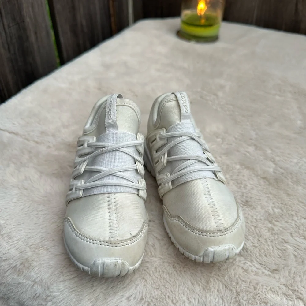 adidas sneakers Kids Size 8.5